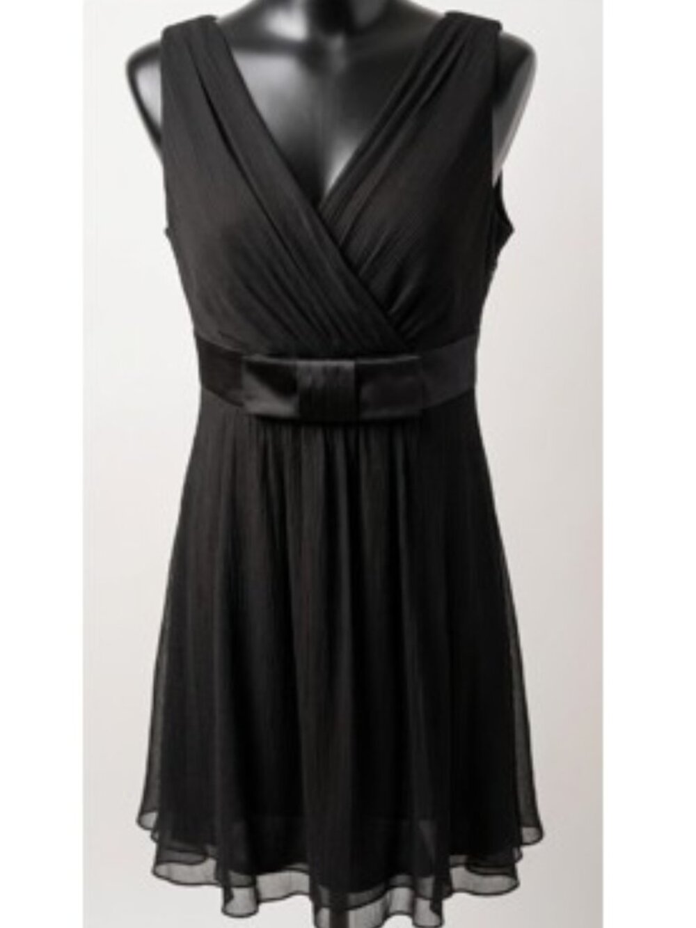 Ann Taylor Black Silk V-Neck Fit and Flare Dress With Decorative Belt & Bow EUC